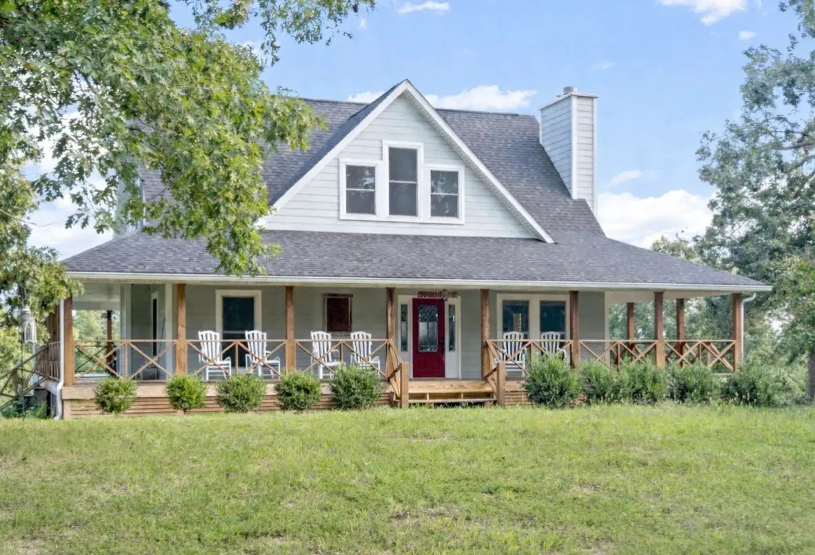 554 Hayes Ridge Rd, Indian Mound, TN 37079 - #1