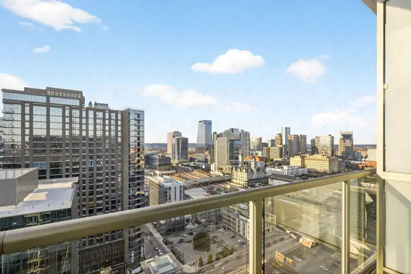 1212 Laurel St #2206, Nashville, TN 37203