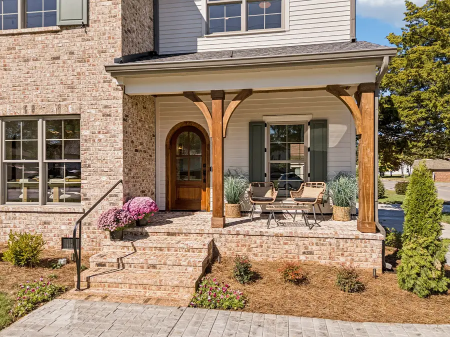 304 Bridge Ave, Murfreesboro, TN 37129 - #2