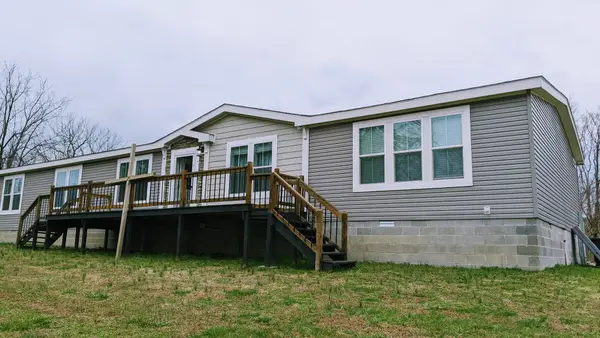 531 Pea Ridge Rd, Chestnut Mound, TN 38552