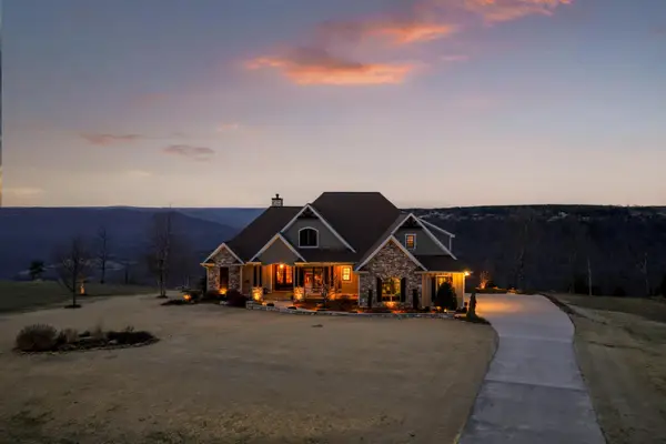 985 Sunset Circle, Jasper, TN 37347