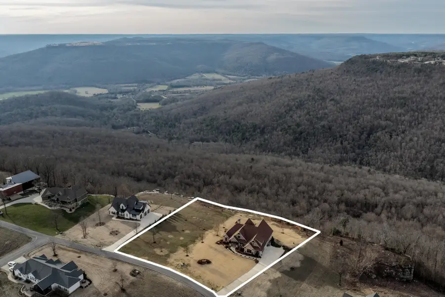 985 Sunset Circle, Jasper, TN 37347 - #3