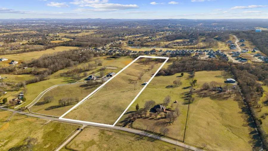 2764 Horn Springs Rd, Lebanon, TN 37087 - #2