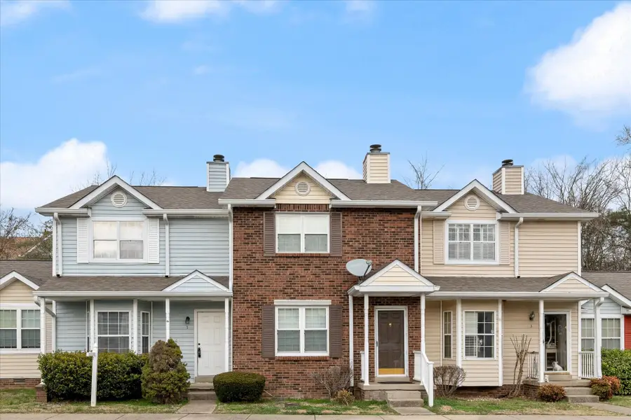 5 Rolling Meadows Dr, Goodlettsville, TN 37072 - #2