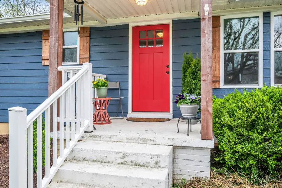 101 Simpson Ave, Waverly, TN 37185 - #3