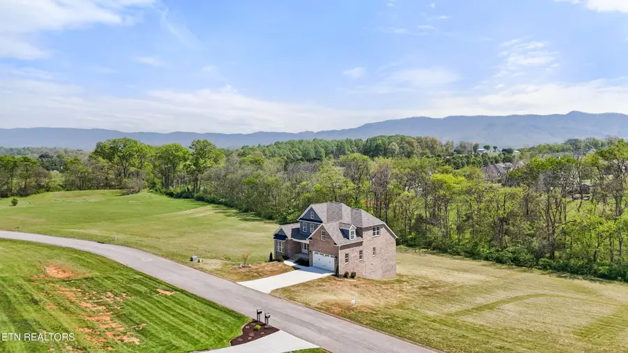 630 Winding Creek Way, Walland, TN 37886 - #3