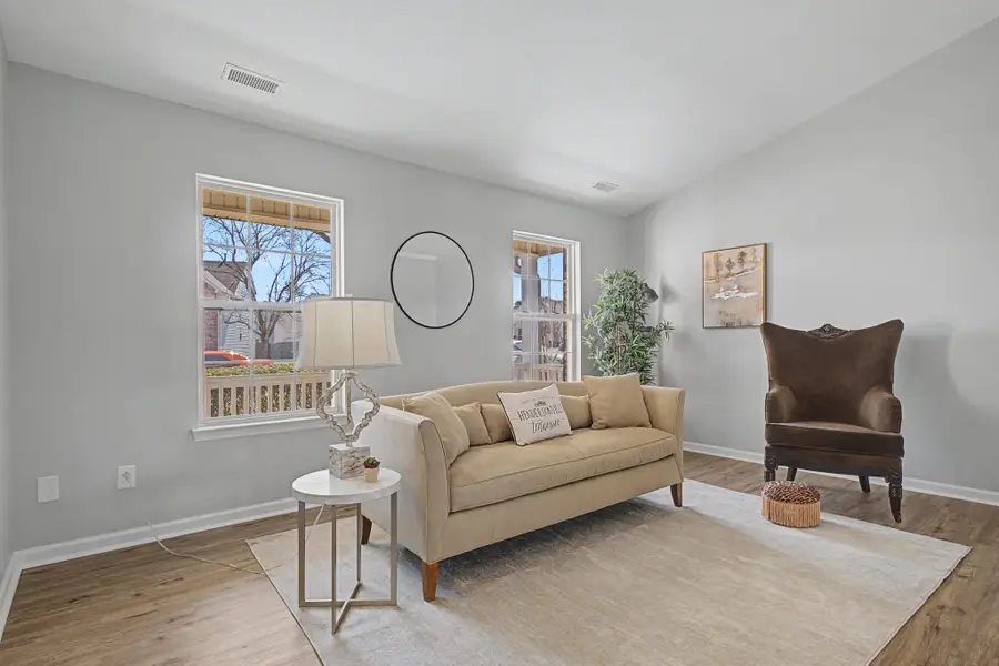 135 Sumner Meadows Ln, Hendersonville, TN 37075 - #2