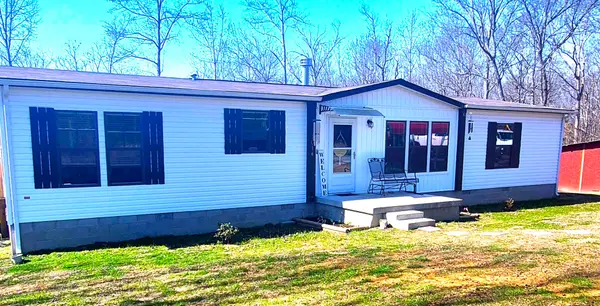 1016 Trouble Rd, Ashland City, TN 37015