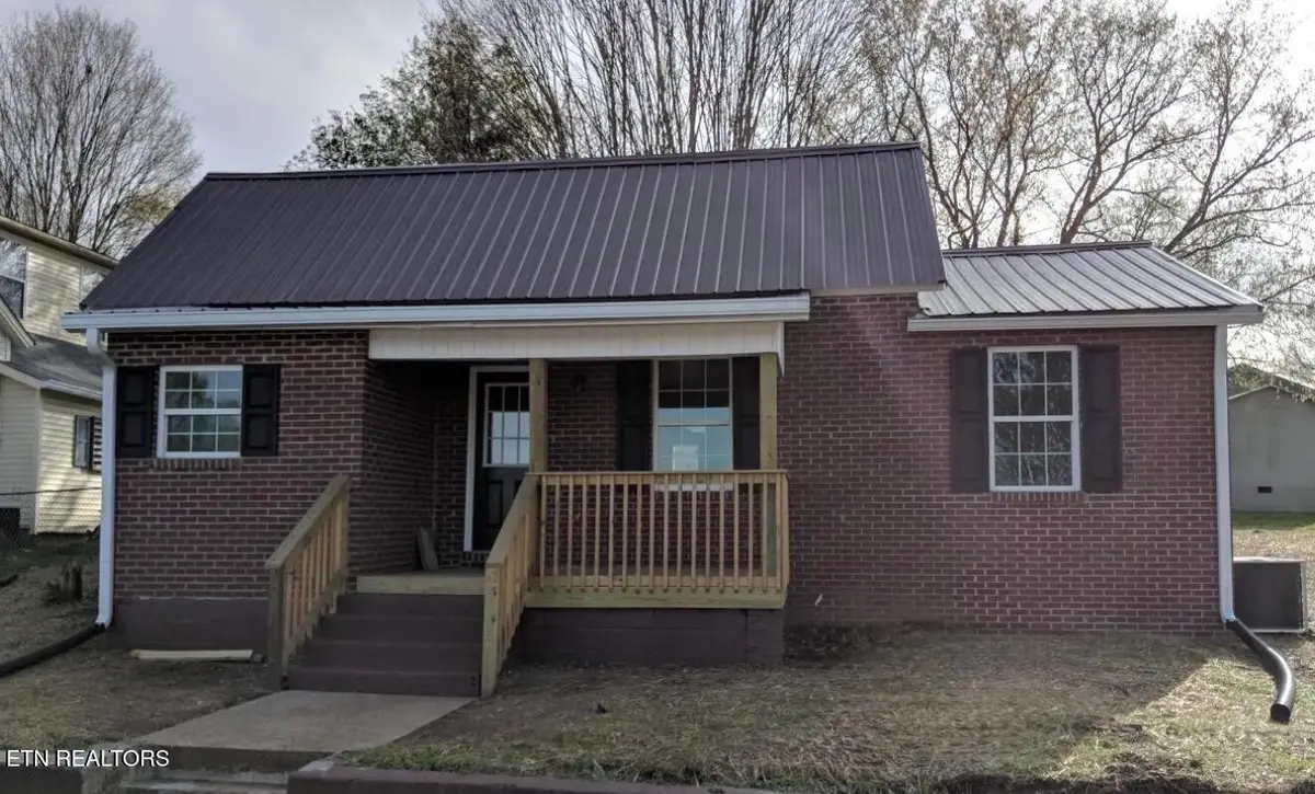 606 Kingston St, Lenoir City, TN 37771 - #1