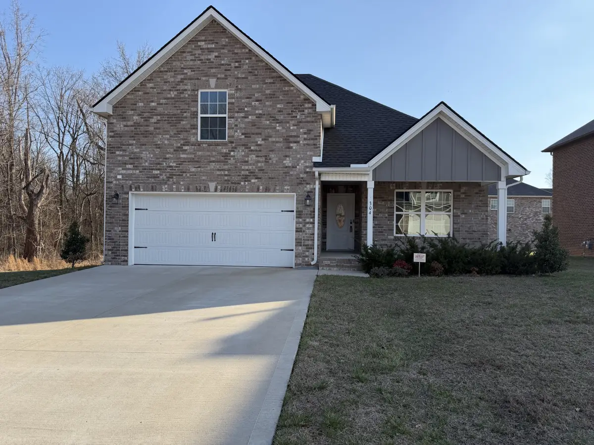 304 Bluebell Dr, Clarksville, TN 37043 - #1
