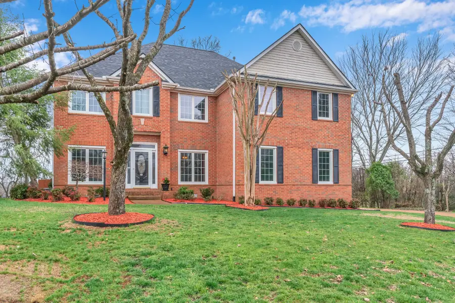 201 Dandridge Dr, Franklin, TN 37067 - #2