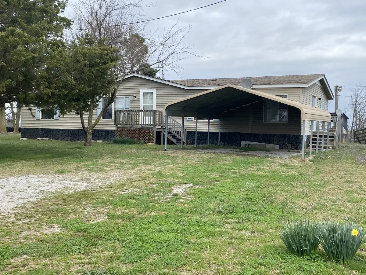 42 Oaks Rd, Ethridge, TN 38456 - #1