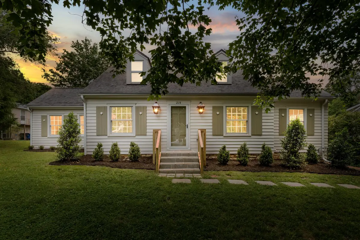 215 Lewisburg Ave, Franklin, TN 37064 - #1