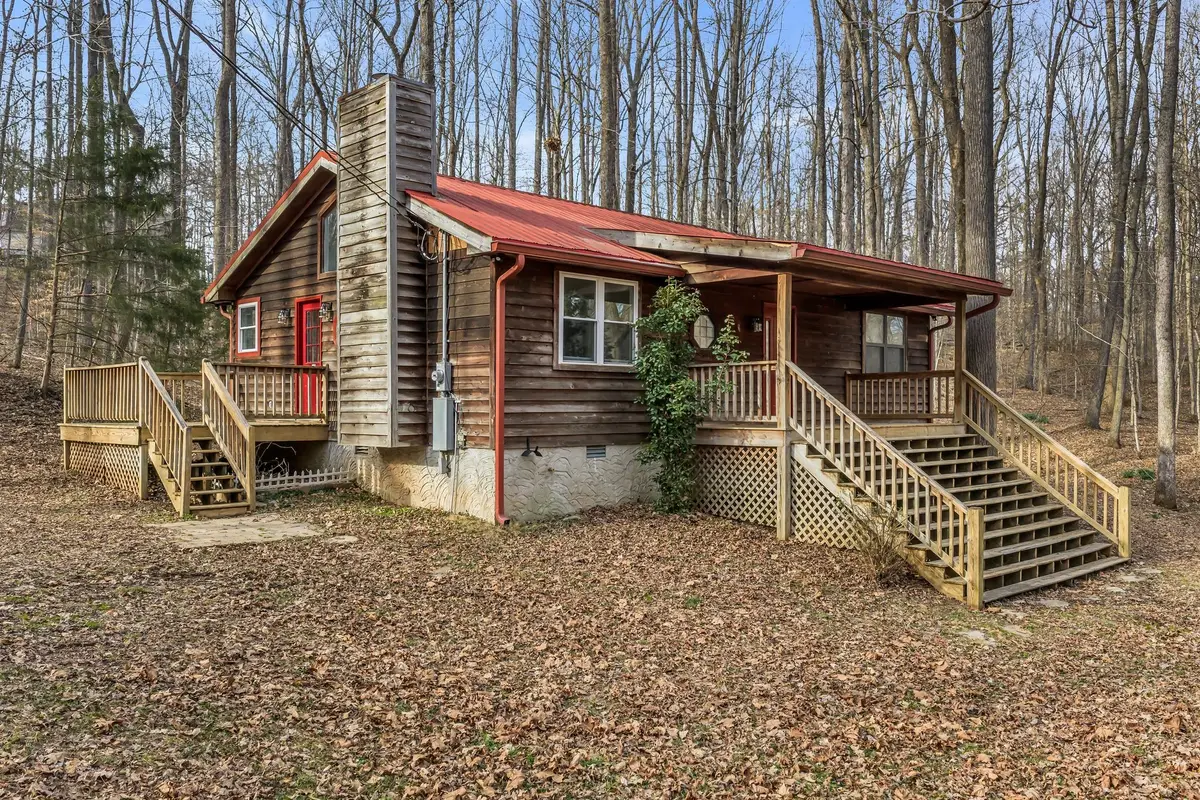 1017 Yellow Hammer Dr, Kingston Springs, TN 37082 - #1