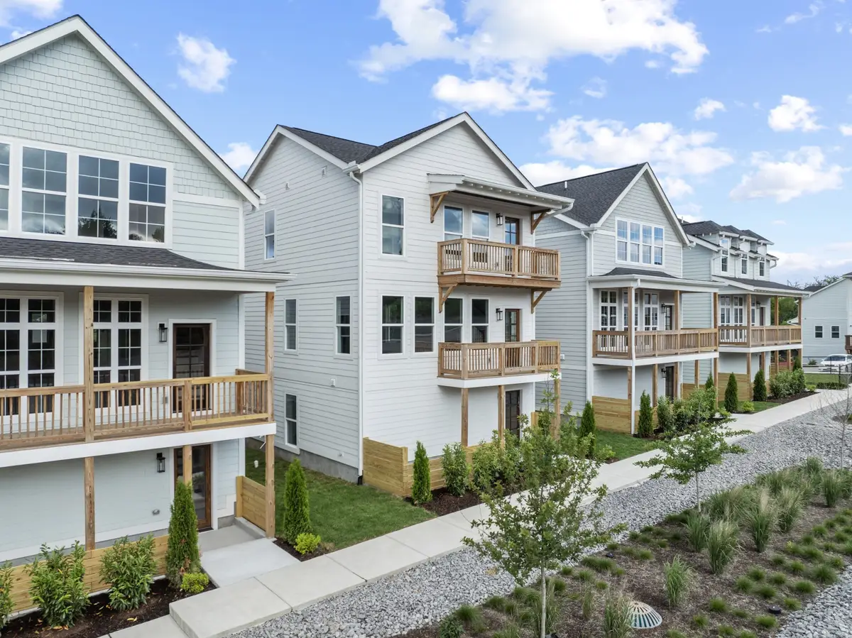 805 Arbor Trace Cir, Nashville, TN 37207 - #1