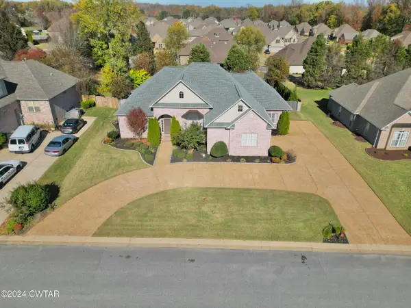 97 Wrights Mill Dr, Jackson, TN 38305