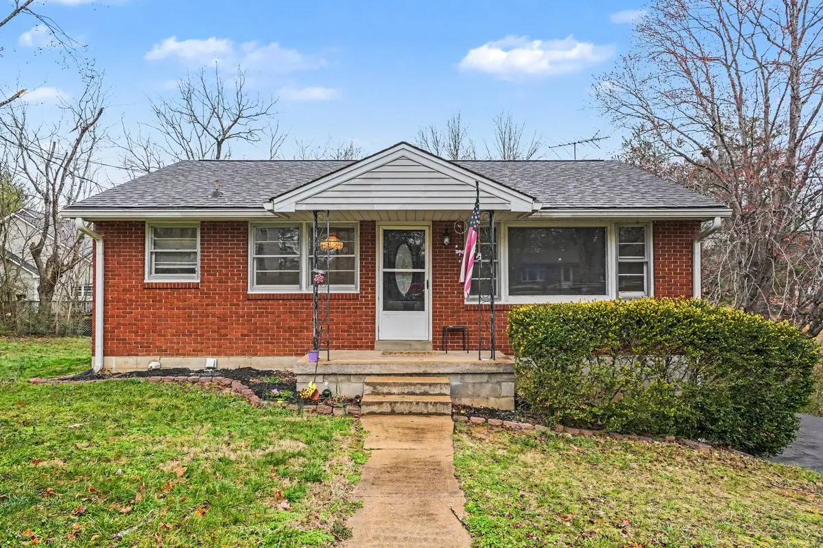 100 Oak Dr, Dickson, TN 37055 - #1