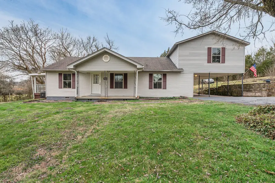 7207 Lewisburg Hwy, Pulaski, TN 38478 - #2