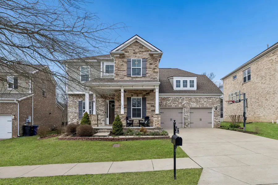 1126 Amelia Park Dr, Franklin, TN 37067 - #2