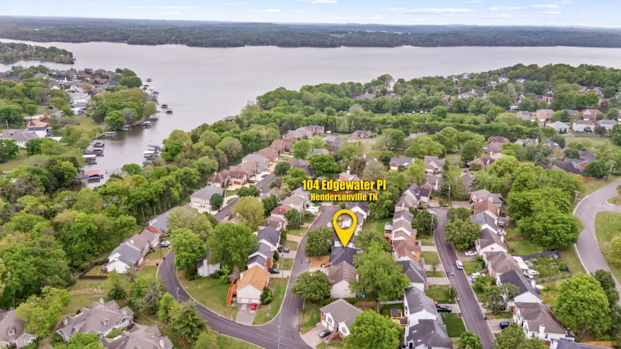 104 Edgewater Pl, Hendersonville, TN 37075 - #2