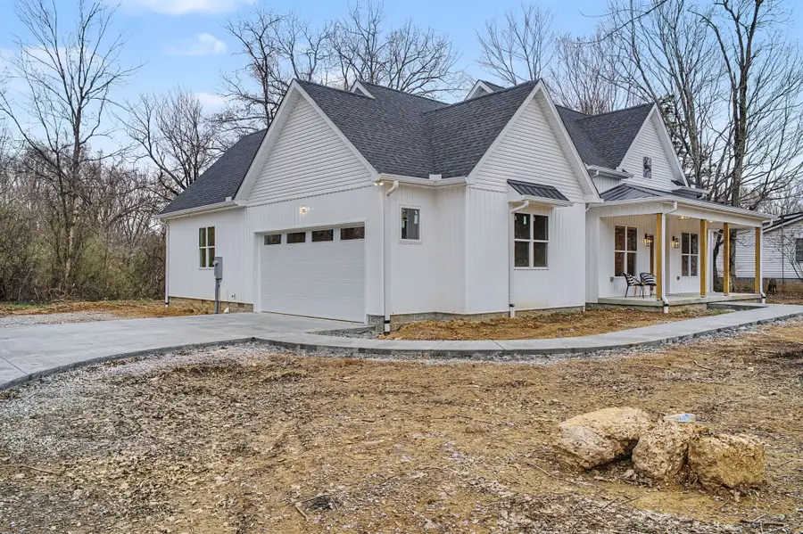 1171 Old Charlotte Rd, White Bluff, TN 37187 - #2