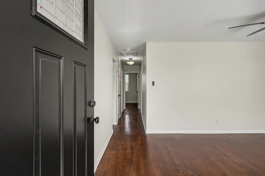 3226 Holland Ln, Nashville, TN 37218 - #3