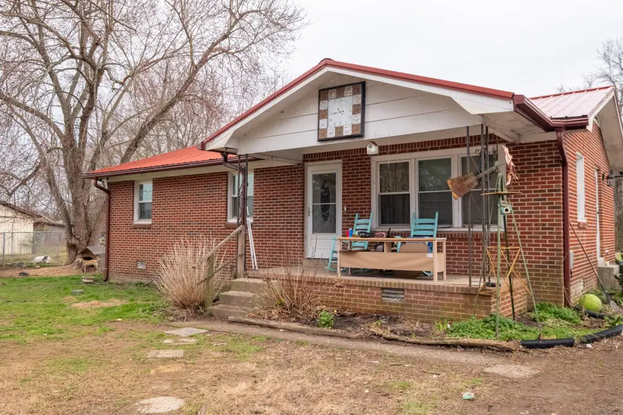 185 Petty Gap Rd, Woodbury, TN 37190 - #2