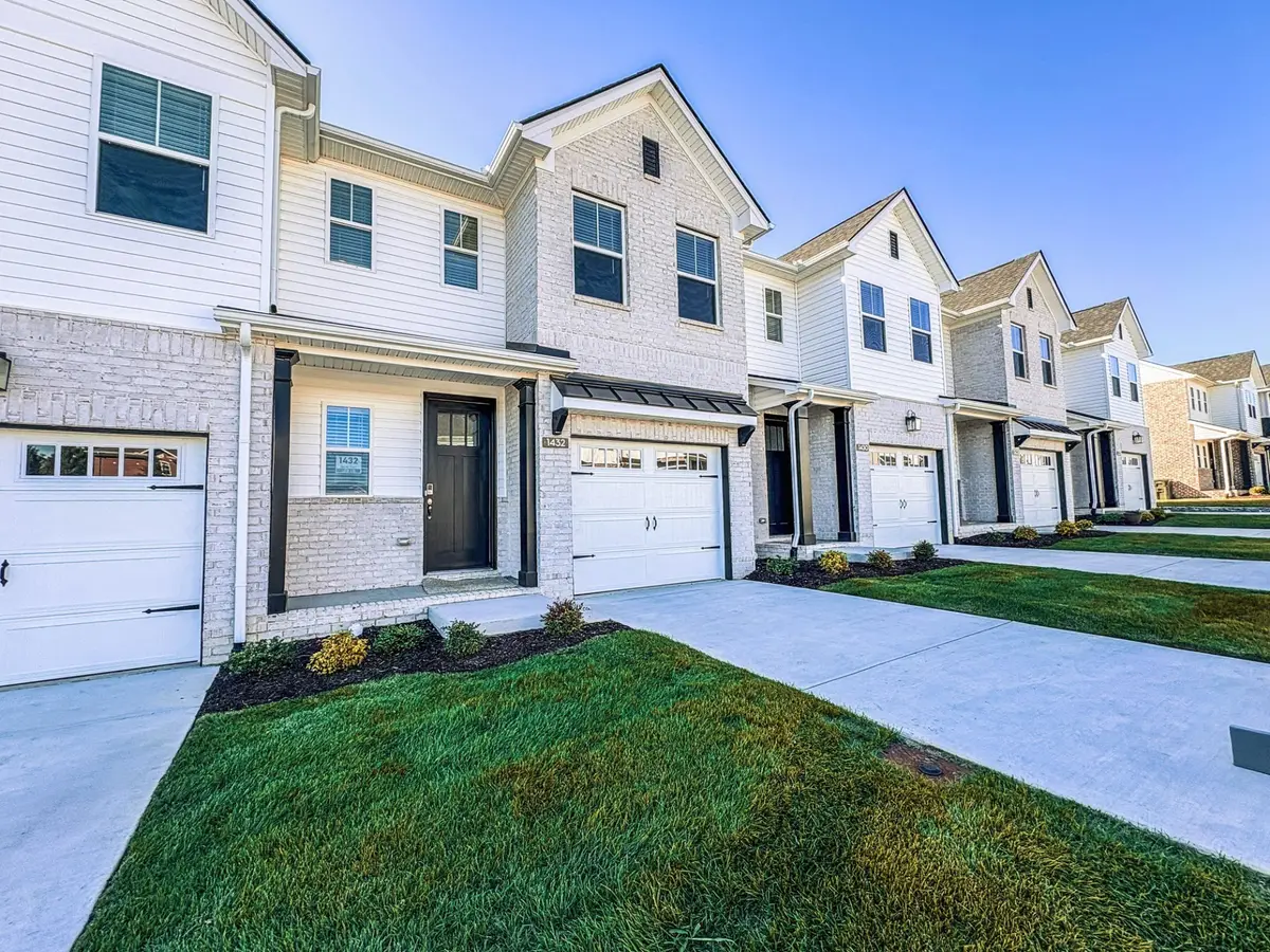 1337 Halter Park Dr, Gallatin, TN 37066 - #1