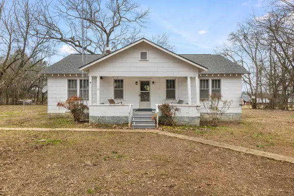 685 Beacon Light Rd, Cherokee, AL 35616