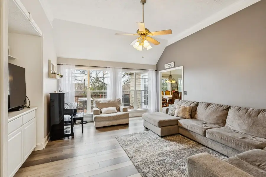 424 Westwood Dr, Smyrna, TN 37167 - #3