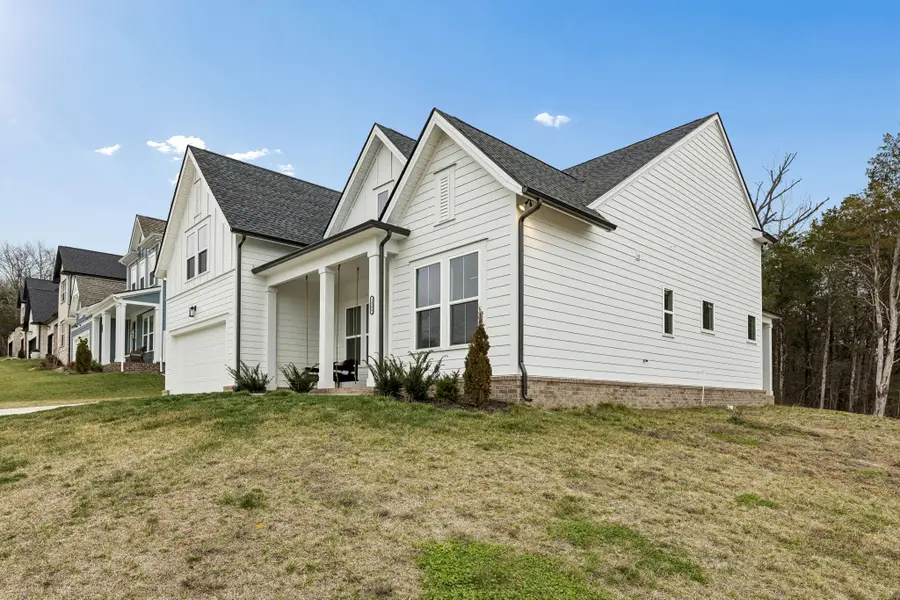 2000 Southern Oak Chase Dr, Smyrna, TN 37167 - #3