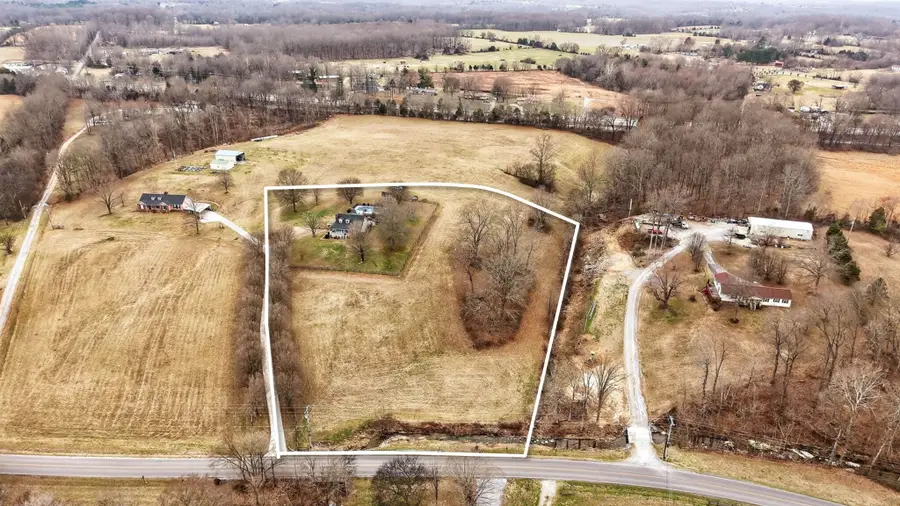 3146 Old Greenbrier Pike, Greenbrier, TN 37073 - #2