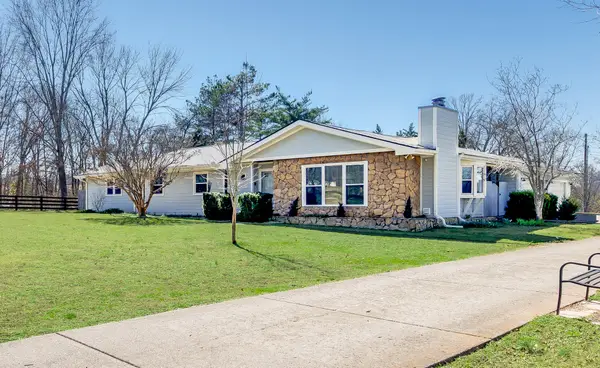 6736 Walnut Hills Dr, Brentwood, TN 37027