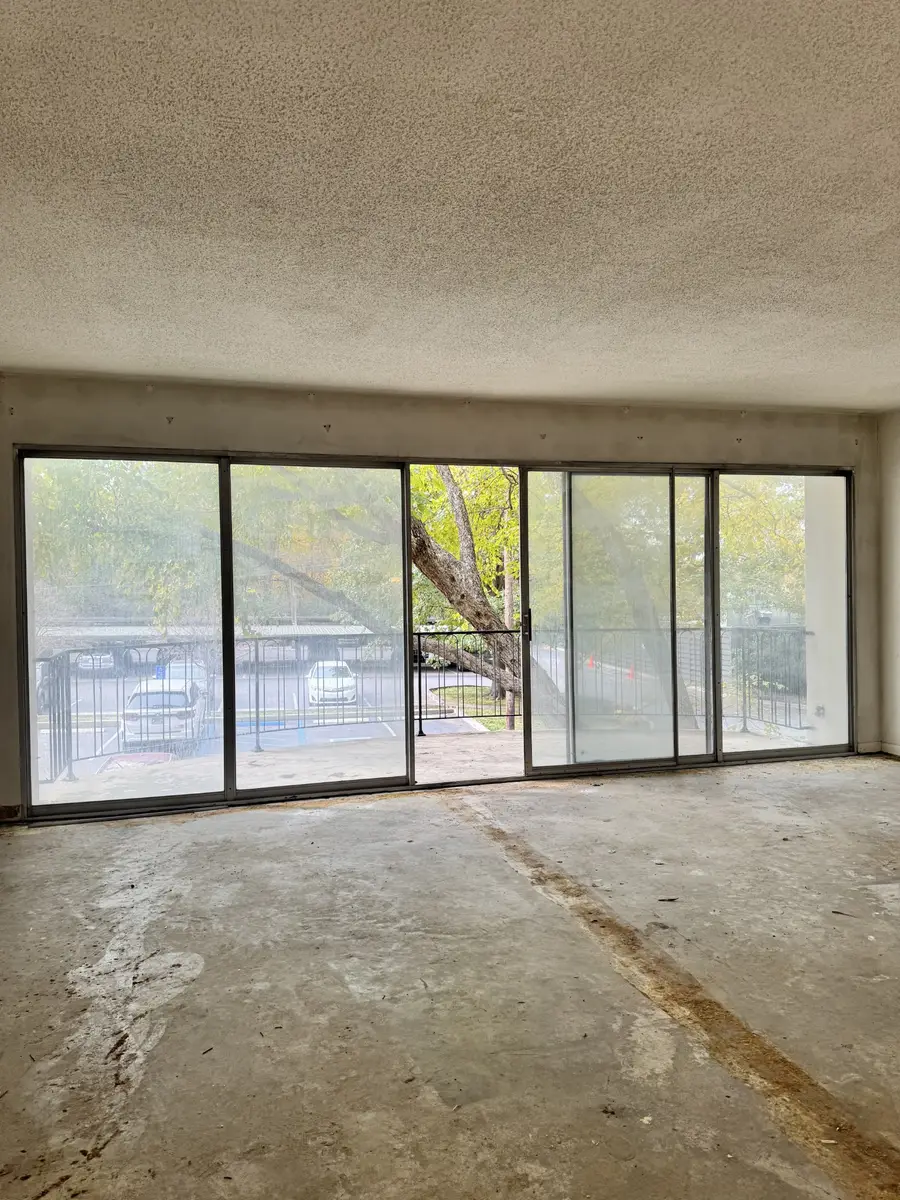 4215 Harding Pike #210, Nashville, TN 37205 - #3