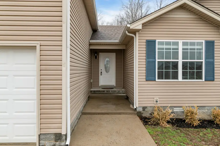 1176 Freedom Dr, Clarksville, TN 37042 - #2