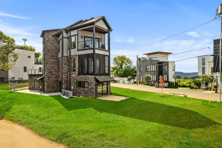 6011 Hill Cir, Nashville, TN 37209 - #2
