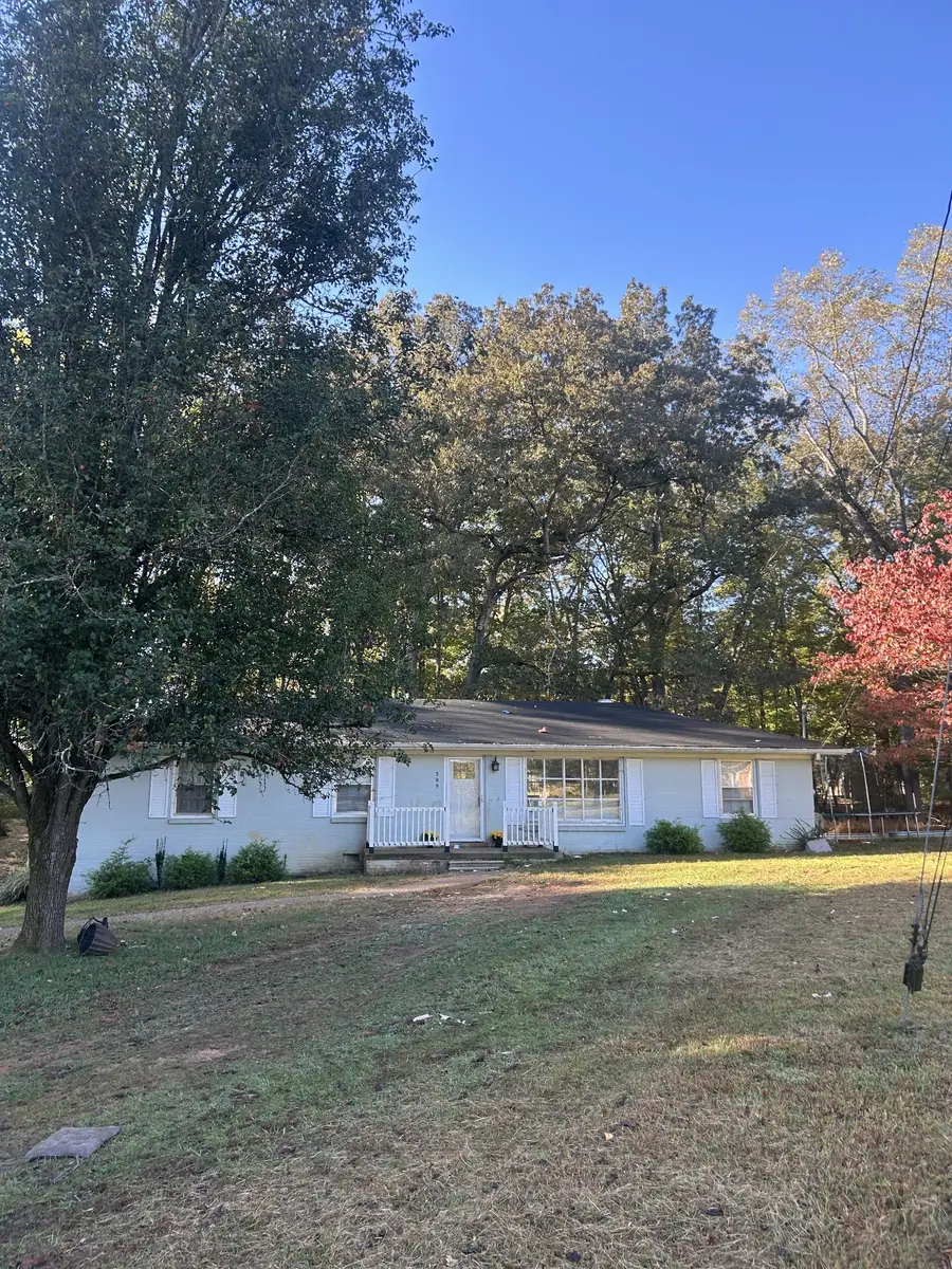 309 Stella Ave, Lawrenceburg, TN 38464 - #2