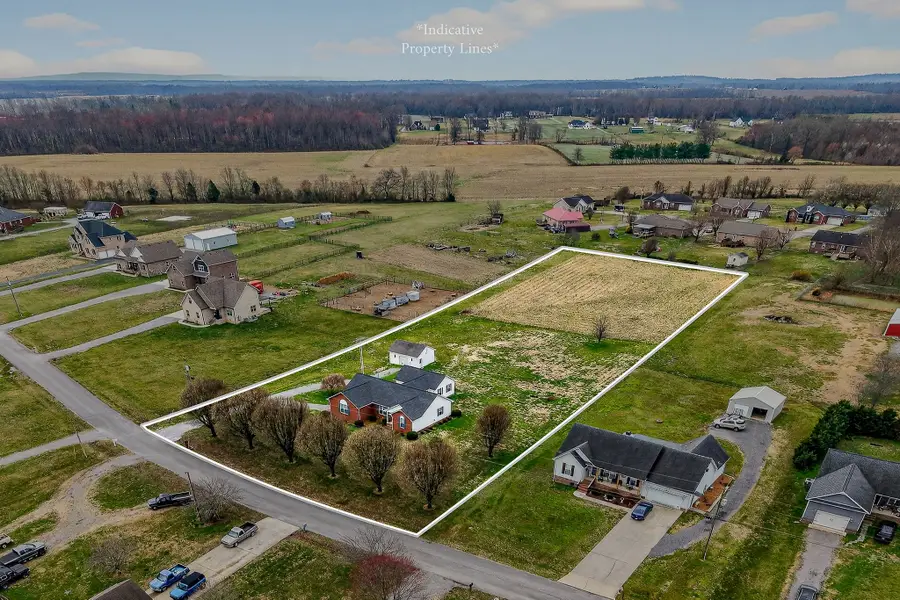 186 Pine Creek Dr, Smithville, TN 37166 - #3