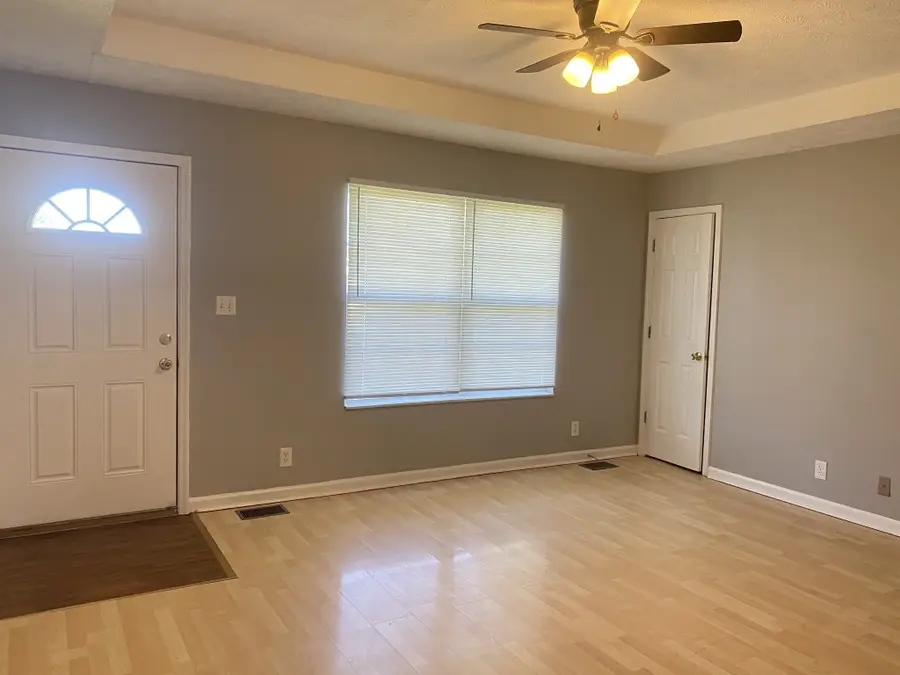 3431 Sandpiper Dr, Clarksville, TN 37042 - #2