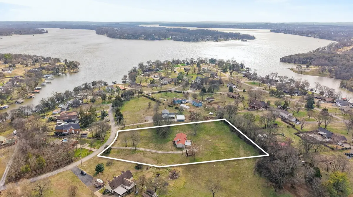 1008 Shoreside Dr, Hendersonville, TN 37075 - #1