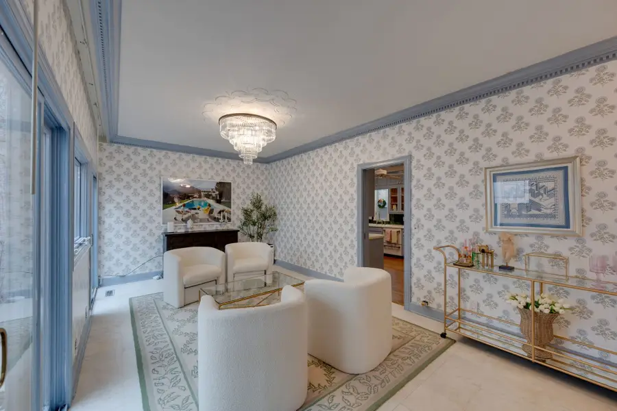 690 Timber Ln, Nashville, TN 37215 - #2