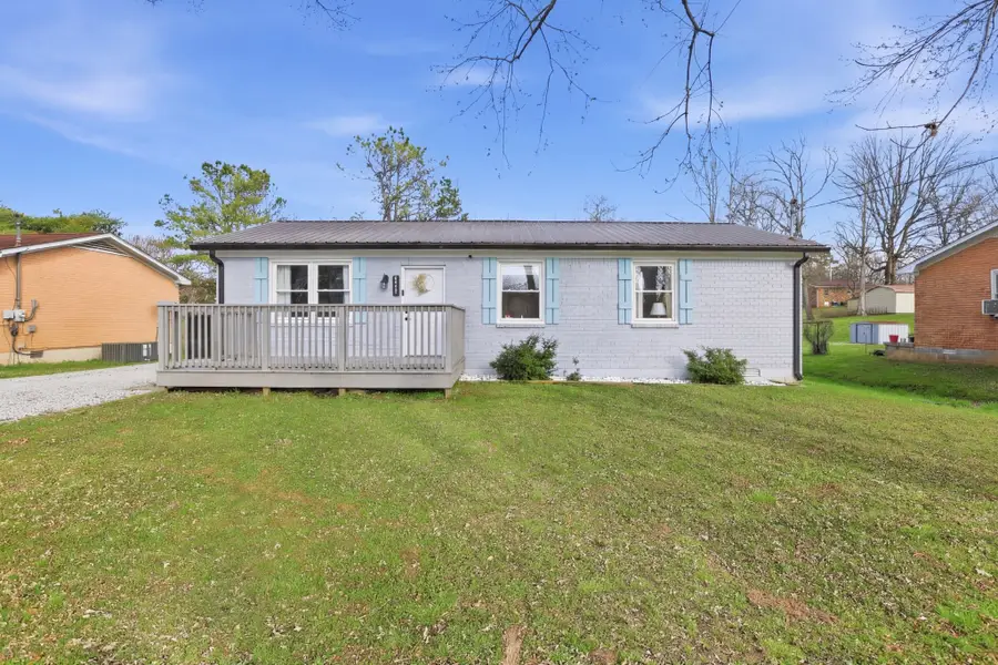 111 Amber Lynn Cir, Columbia, TN 38401 - #2