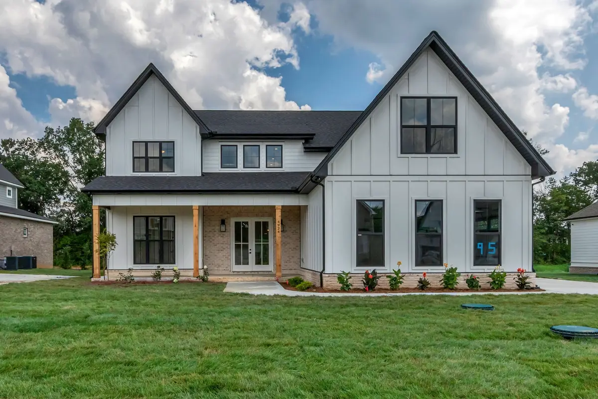 2716 Canton Dr, Murfreesboro, TN 37129 - #1