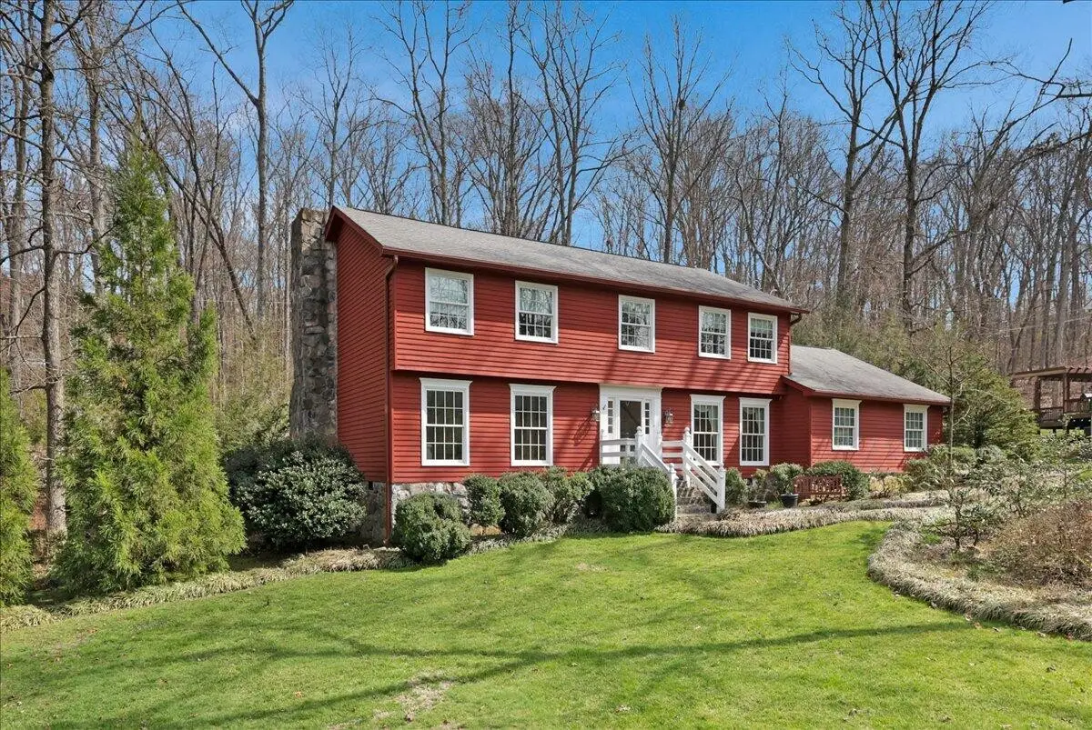 933 Dunsinane Road, Signal Mountain, TN 37377 - #1