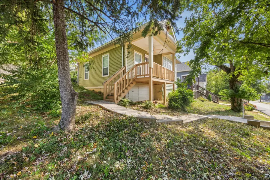 513 W Bell Avenue, Chattanooga, TN 37405 - #3