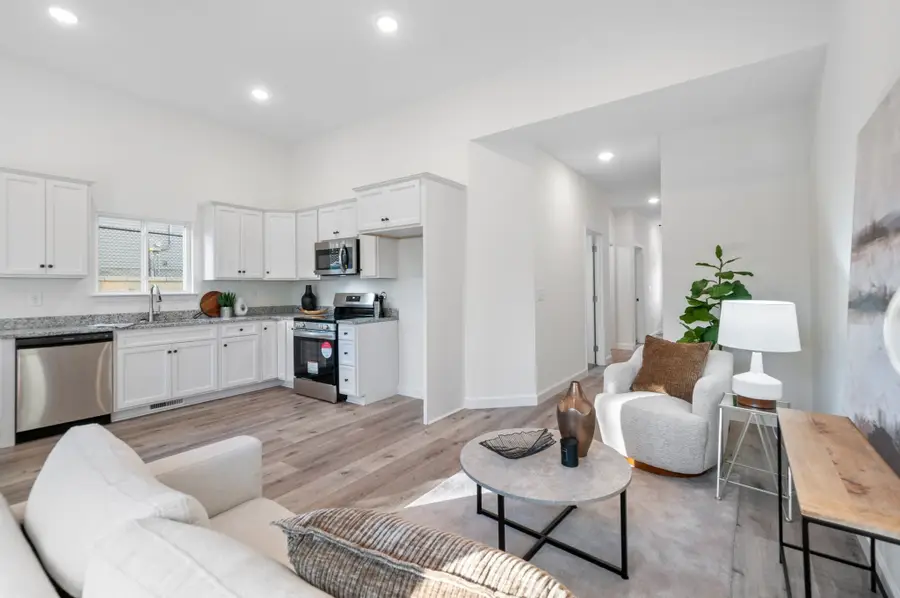 1118C W First Street, Dickson, TN 37055 - #3