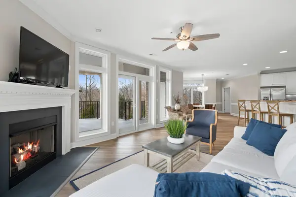 400 Warioto Way #215, Ashland City, TN 37015