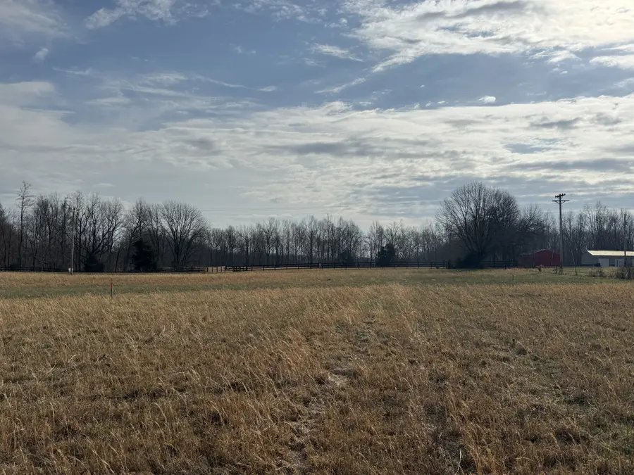 771 Mount Vernon Rd, Bethpage, TN 37022 - #3