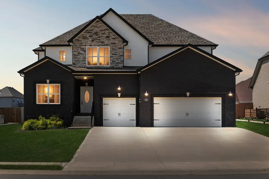 323 Bluebriar Trce, Clarksville, TN 37043 - #3