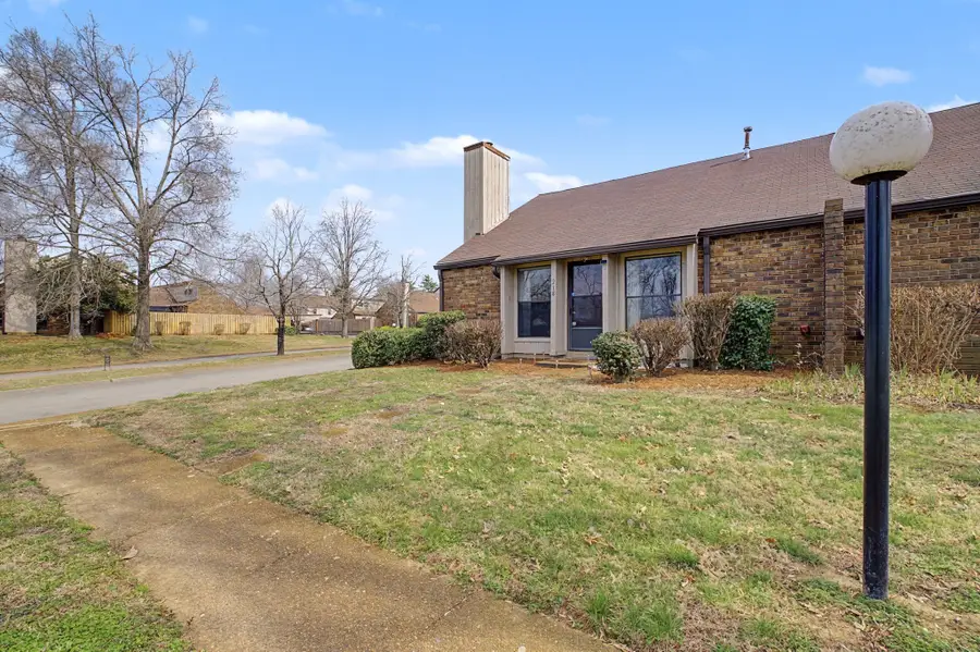 218 Harpers Mill Ct, Hermitage, TN 37076 - #2